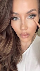 Instagram post by @makeupandskinbykatie