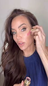 Instagram post by @makeupandskinbykatie