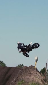 Instagram post by @lilc573