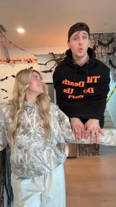 Instagram post by @mariahandbill