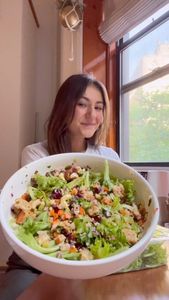 Instagram post by @hungryhealthy