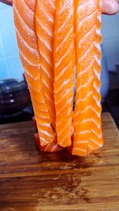 Instagram post by @farahjeats