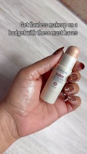 Instagram post by @makeuplover.saba