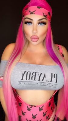 Instagram post by @miss_shaylavu