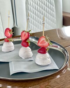 Instagram post by @gracedvornik