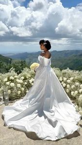 Instagram post by @danikaberry