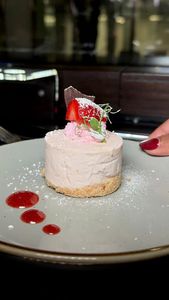 Instagram post by @mydietistrash