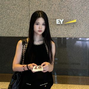 Instagram post by @nickleliao