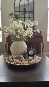 Instagram post by @thefurnituresisters