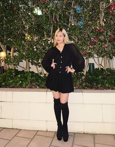 Instagram post by @reyna_ozawa