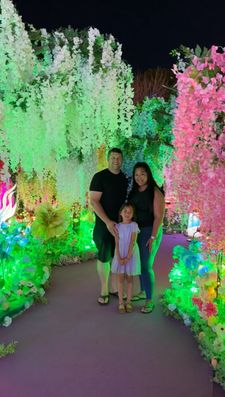 Instagram post by @kickitwiththekarlins