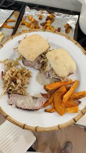 Instagram post by @hannahb_clement