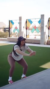 Instagram post by @_cynscity