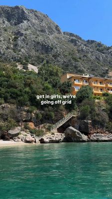 Instagram post by @taylahroberts1