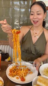 Instagram post by @misspiggieeats