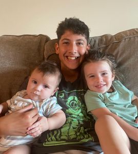 Instagram post by @alinaflor.yoga