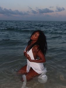 Instagram post by @_naeemahh_