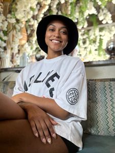 Instagram post by @bikinibeastchey