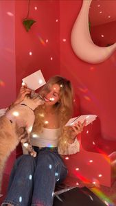 Instagram post by @annaalexia