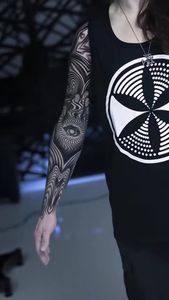 Instagram post by @ilyacascad