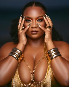 Instagram post by @thatthickchick_ja