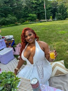 Instagram post by @thatthickchick_ja