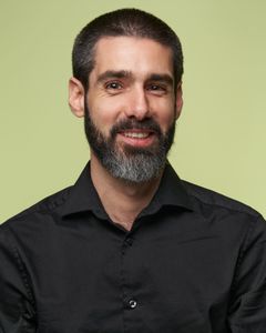 Instagram post by @alexispavlantos