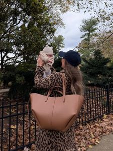 Instagram post by @maddiebarkman