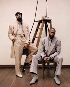 Instagram post by @camillearianemakeup