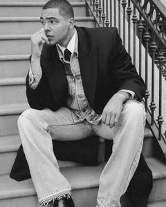 Instagram post by @camillearianemakeup