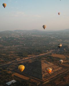 Instagram post by @bensassani