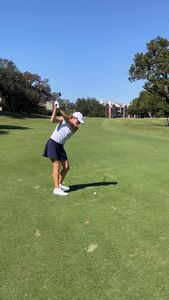 Instagram post by @michellegolfs