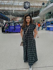 Instagram post by @i_m_mahreen