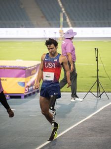 Instagram post by @ezrafrech