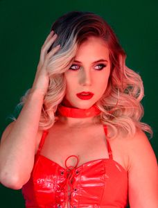 Instagram post by @jessiebailarina