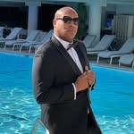 @mister.lewis.lux Instagram Profile