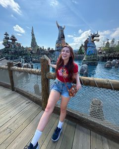 Instagram post by @karissadumbacher