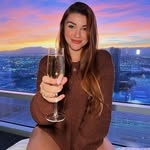 @karissadumbacher Instagram Profile