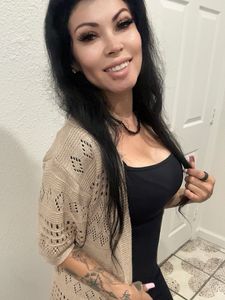 Instagram post by @mrznez