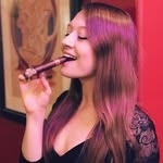 @motheroftheleaf Instagram Profile