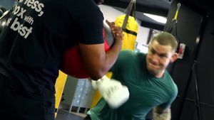 Instagram post by @dyah_ali