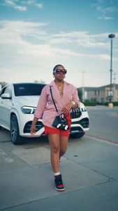 Instagram post by @neeneeonyotv