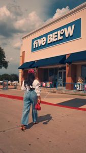 Instagram post by @neeneeonyotv