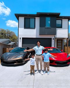 Instagram post by @hector_marchena_