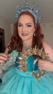 Instagram post by @tallglassofcline