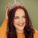 @tallglassofcline Instagram Profile