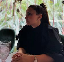 Instagram post by @mahshid.zoodgo