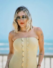 Instagram post by @bruresende