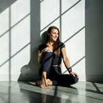 @tribevinyasa Instagram Profile