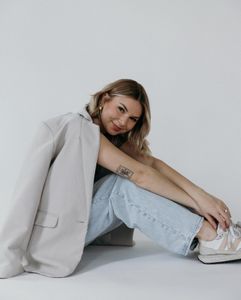 Instagram post by @nadinekay_hair